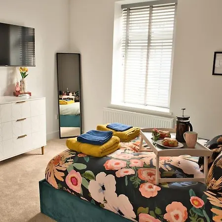 Quirky & Comfortable