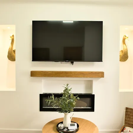 Quirky & Comfortable